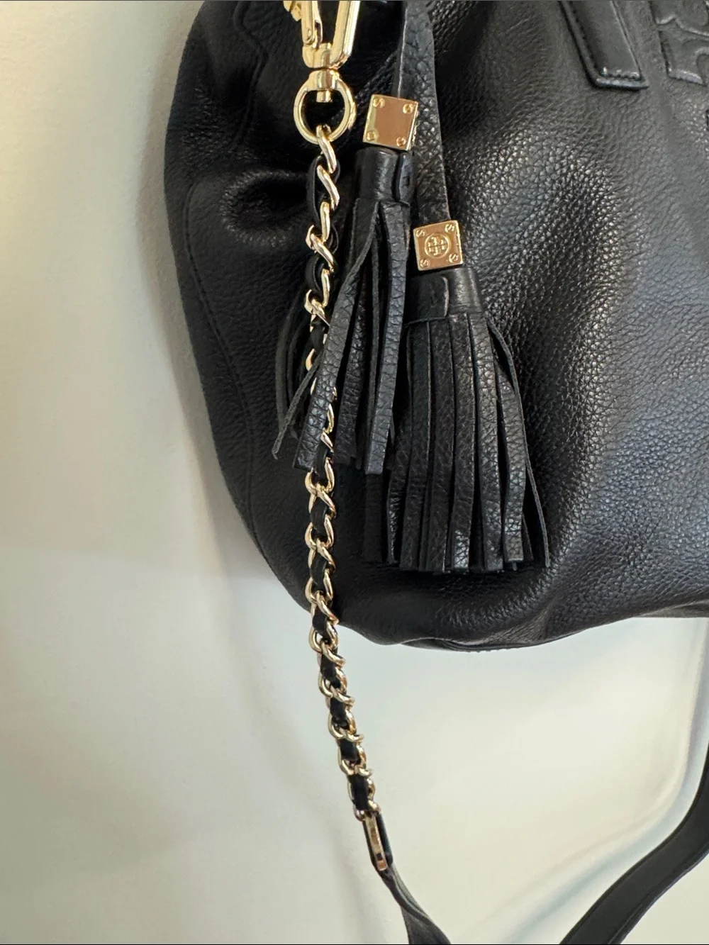 Tory Burch Thea Tote Black Pebbled Leather Logo Tote with Gold-Tone Hardware